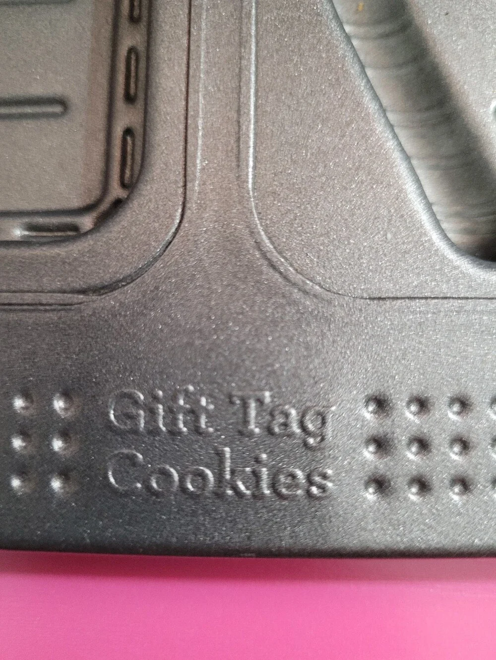 Sweet Creations Holiday Gift Tag Cookie Mold 6-Cavity Nonstick Baking Pan